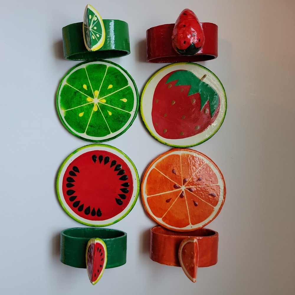 VTG 8 Folk Art‎ Paper Mache Napkin Rings and 8 Coasters Lot Fruit Mexican Bright - Picture 3 of 10